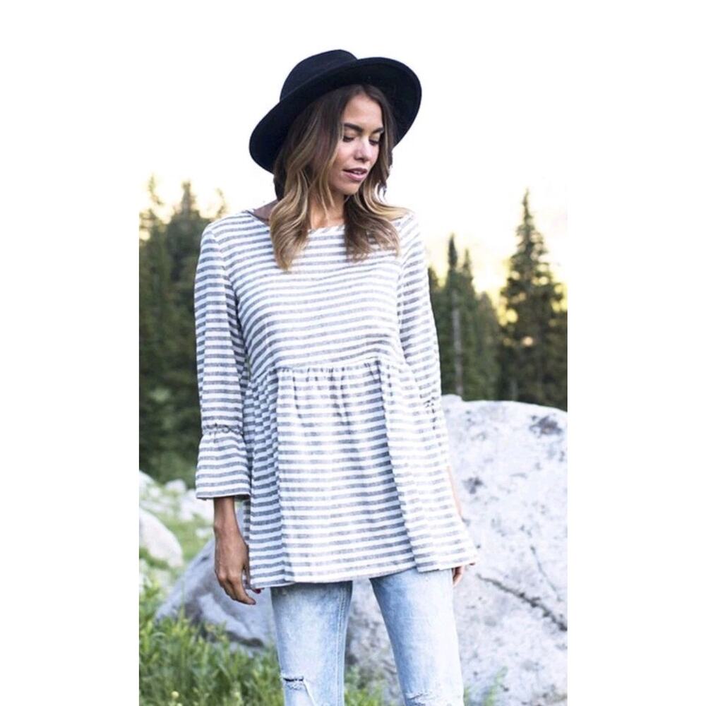 POL Womens Striped Blouse Sz Medium Bell Sleeve Boho Coastal‎ Nautical
